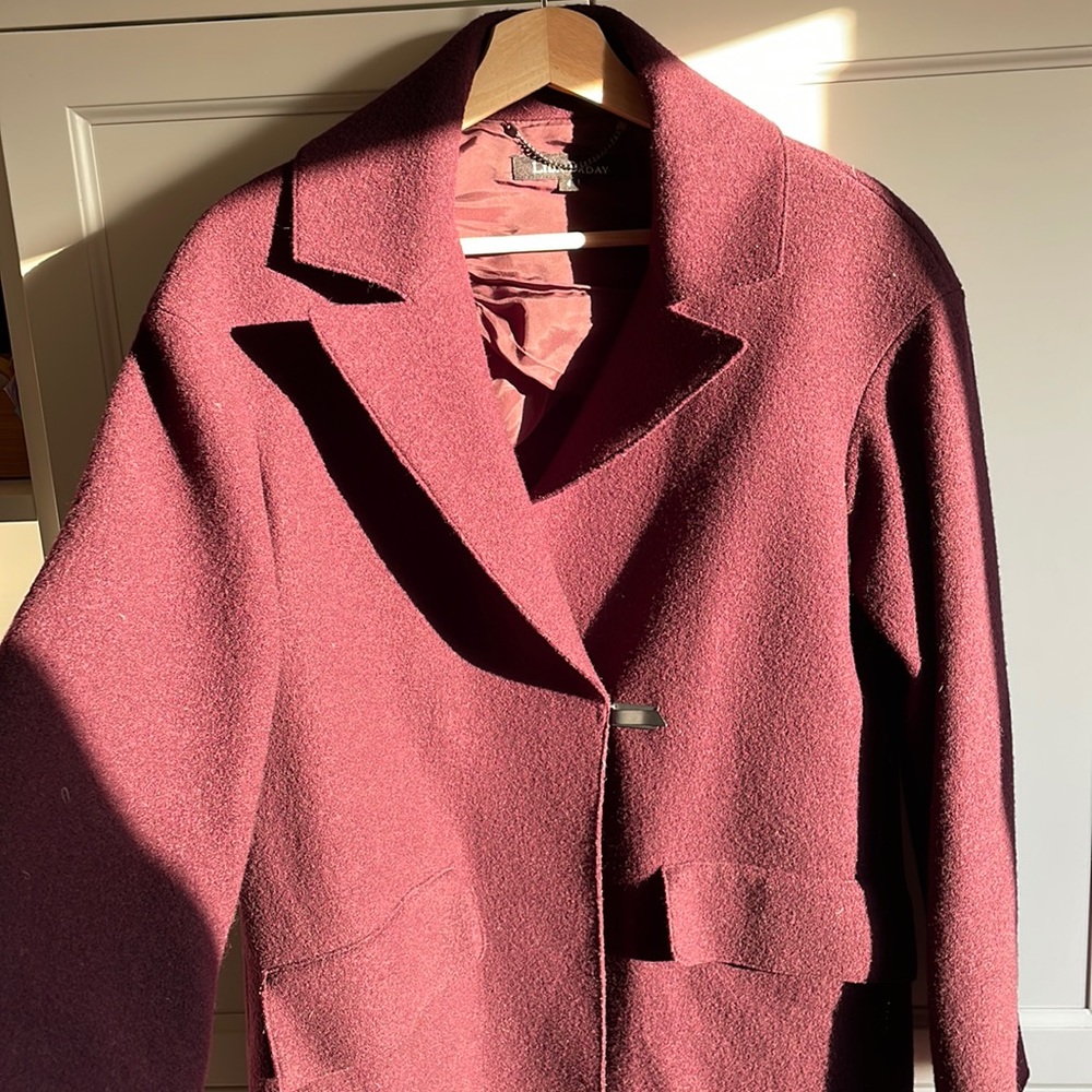 Boiled wool maroon/Shiraz coat 100% wool size 4